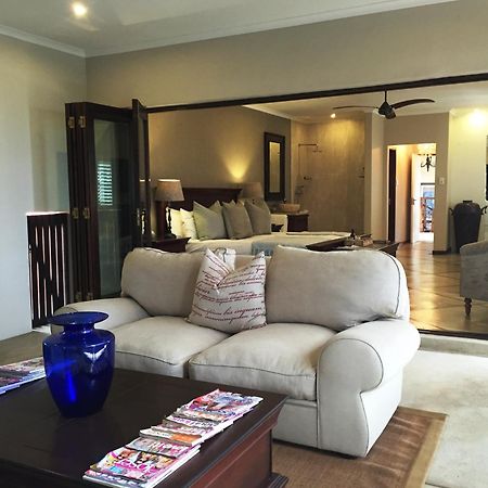 Five Burnham Guest House Дурбан Номер фото